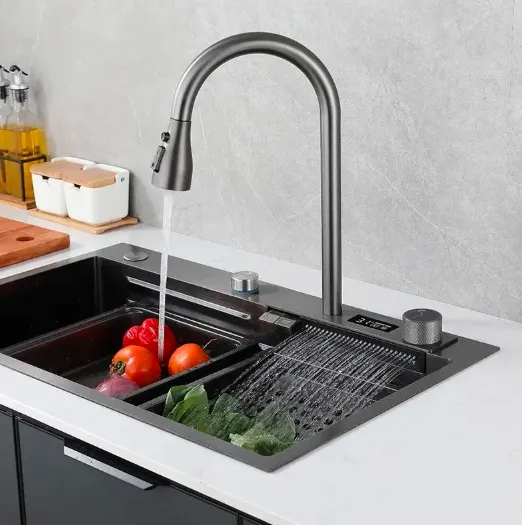 Rubinetto da cucina a doppio pulsante stile cascata